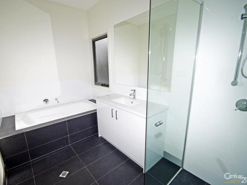 32B Celia Street, Bentleigh East VIC 3165