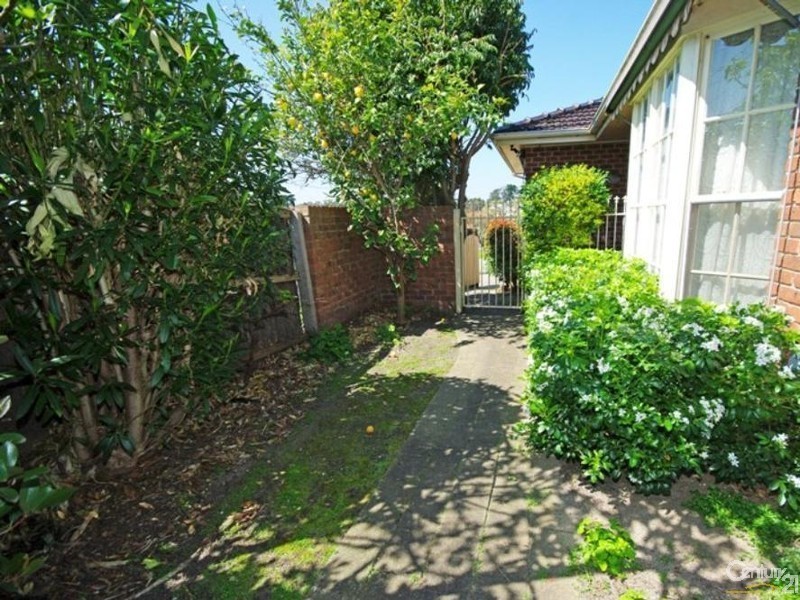 1/106 Bignell Road, Bentleigh East VIC 3165