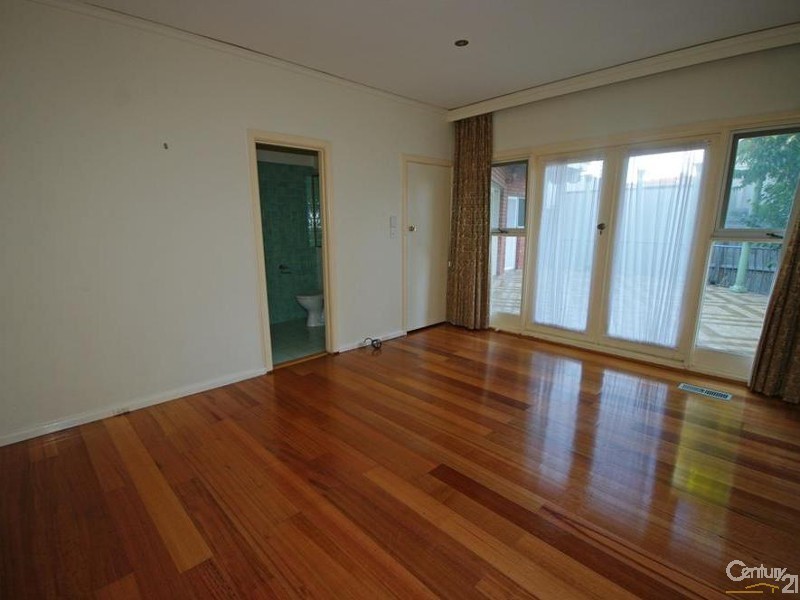 665 Hawthorn Road, Brighton East VIC 3187