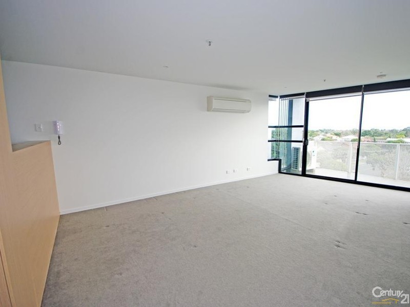 302/175 Kangaroo Road, Hughesdale VIC 3166