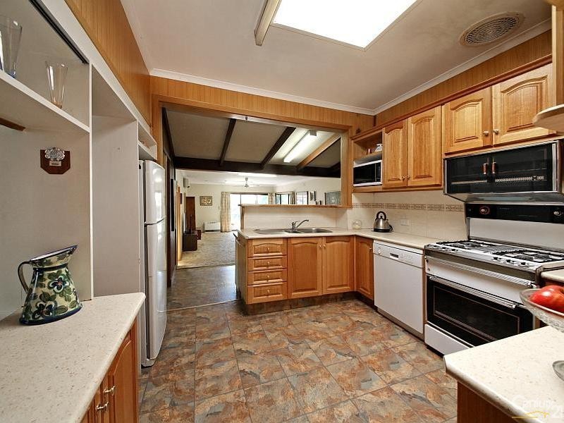 39 Bethell Street, Ormond VIC 3204