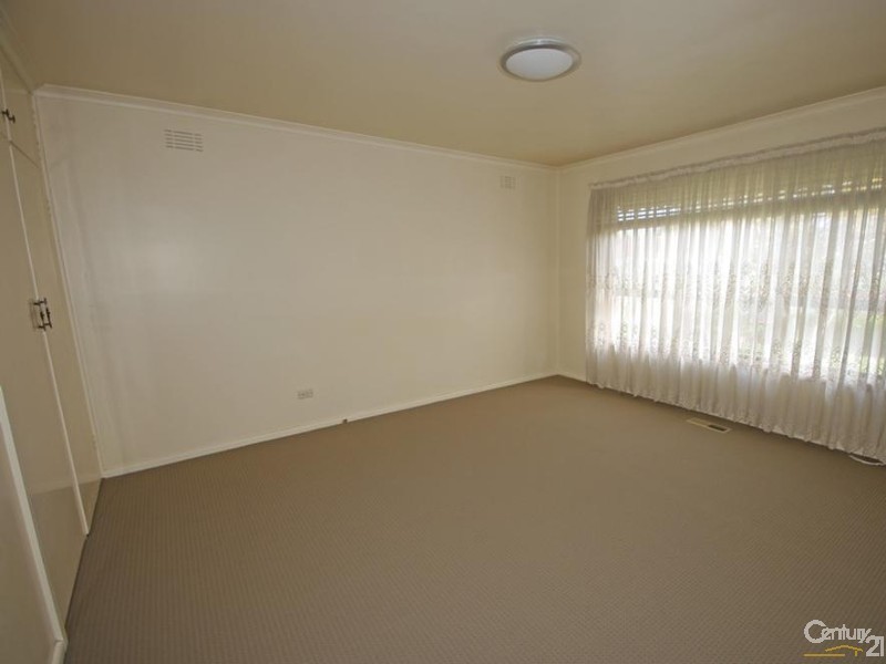 136 Bignell Road, Bentleigh East VIC 3165