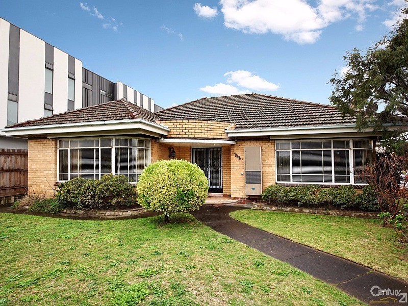 229 McKinnon Road, Mckinnon VIC 3204