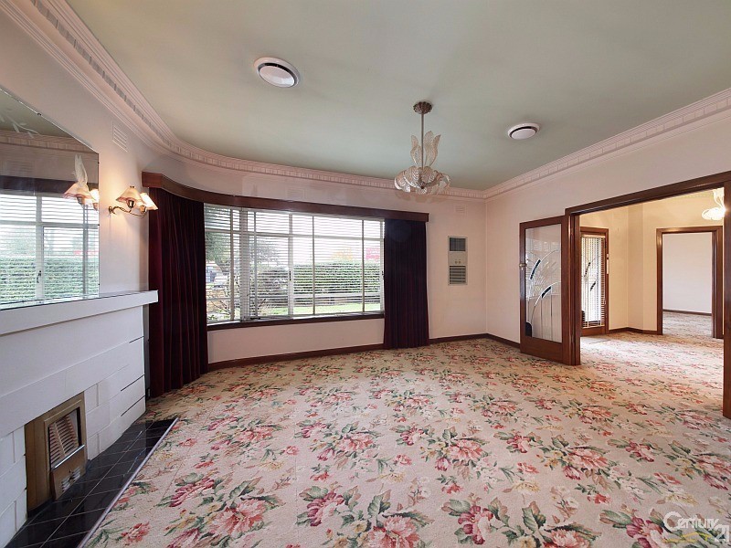 229 McKinnon Road, Mckinnon VIC 3204