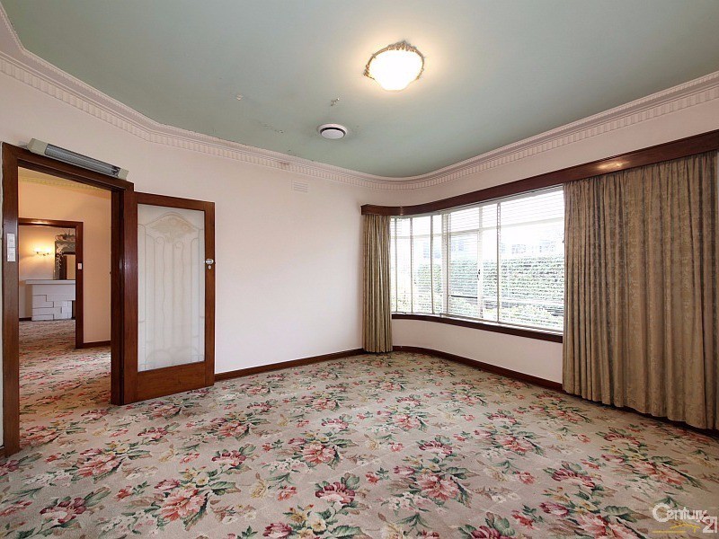 229 McKinnon Road, Mckinnon VIC 3204