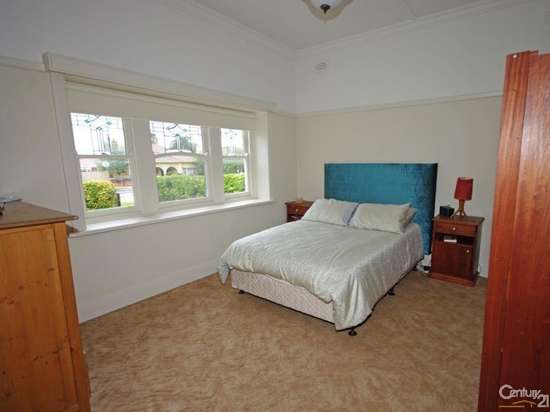 121 Brewer Road, Bentleigh VIC 3204