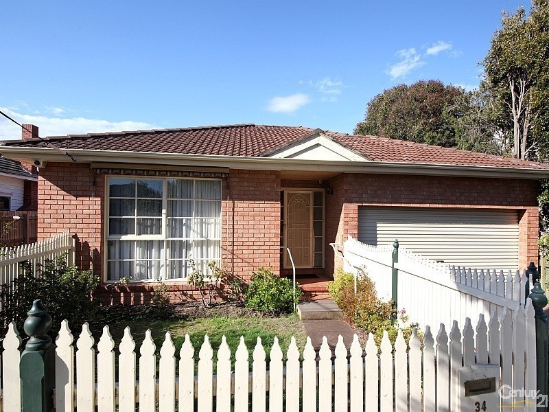 34 Prince Edward Avenue, Mckinnon VIC 3204