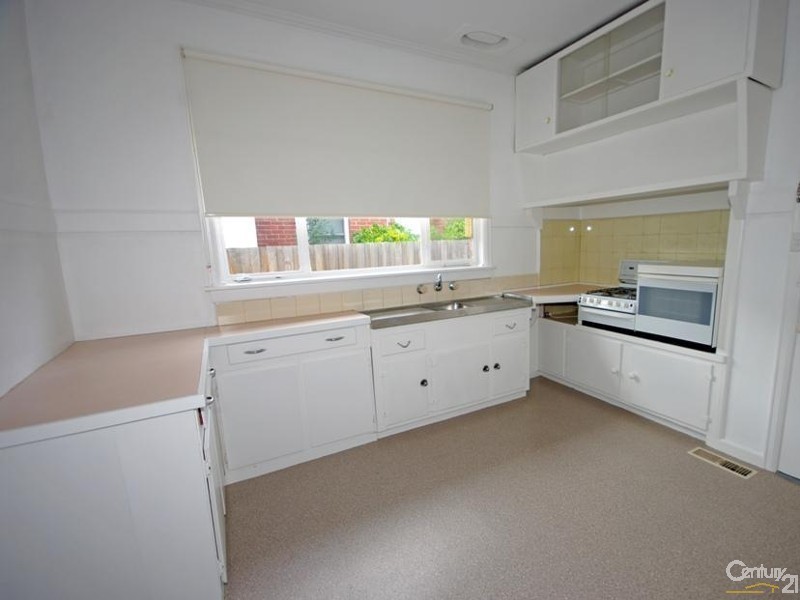 70 Oakleigh Road, Carnegie VIC 3163