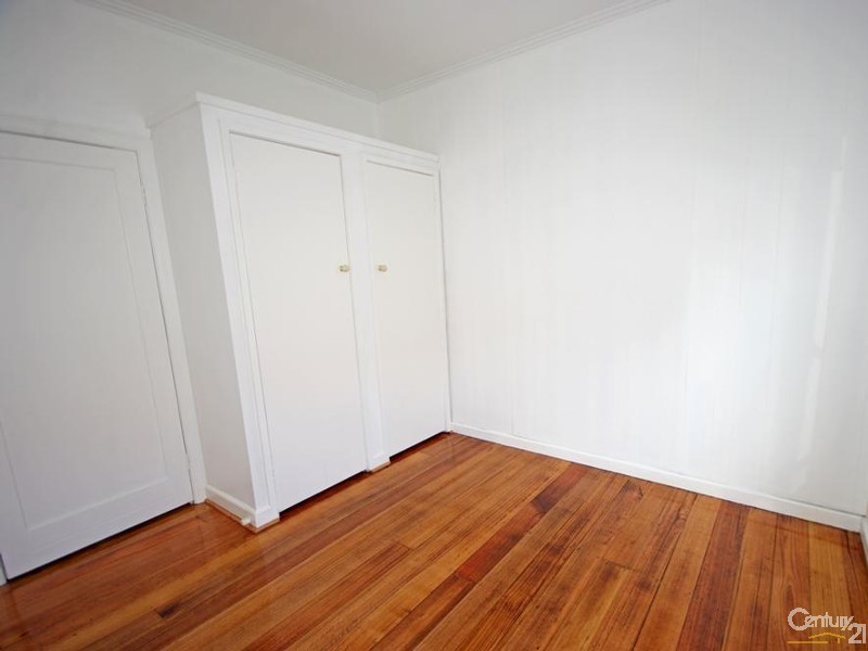 70 Oakleigh Road, Carnegie VIC 3163