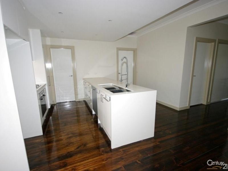 1/75 Marlborough Street, Bentleigh East VIC 3165