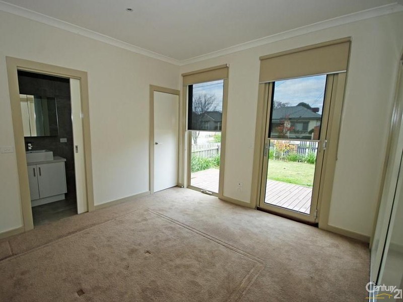 1/75 Marlborough Street, Bentleigh East VIC 3165