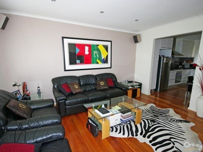 3/39 Coorigil Road, Carnegie VIC 3163