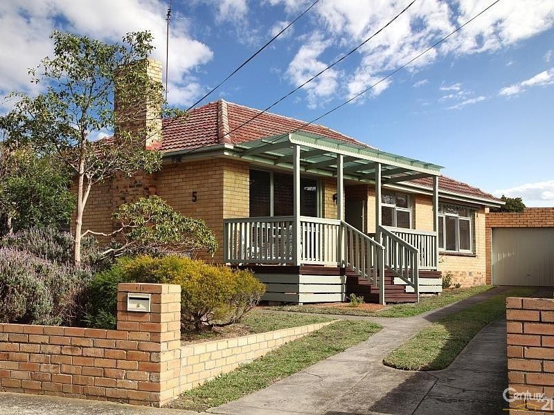 5 Montclair Court, Bentleigh East VIC 3165