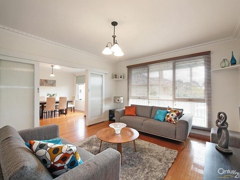 5 Montclair Court, Bentleigh East VIC 3165