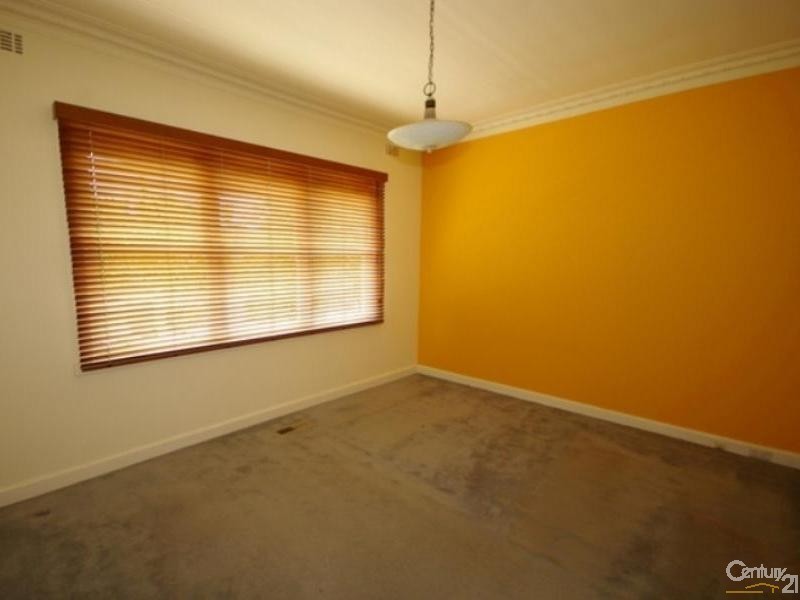 14 Blackshaw Street, Ormond VIC 3204