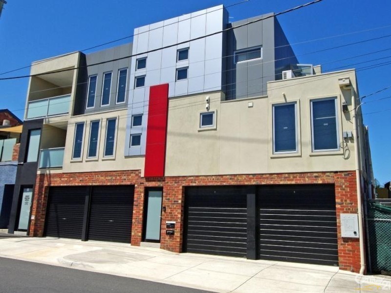 2/46 Gilbert Grove, Bentleigh VIC 3204