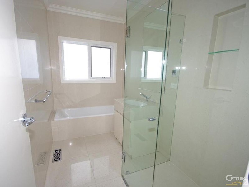 6 Clarence Street, Bentleigh East VIC 3165