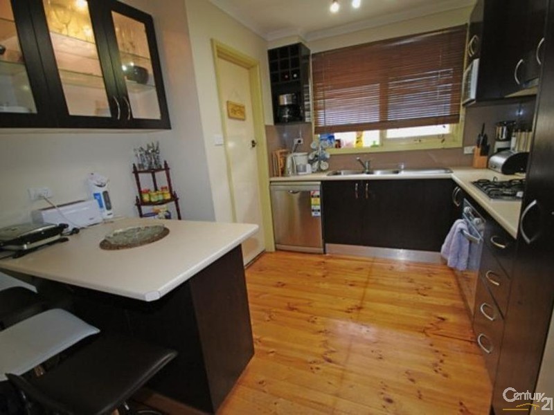 2/3 Sunray Avenue, Cheltenham VIC 3192