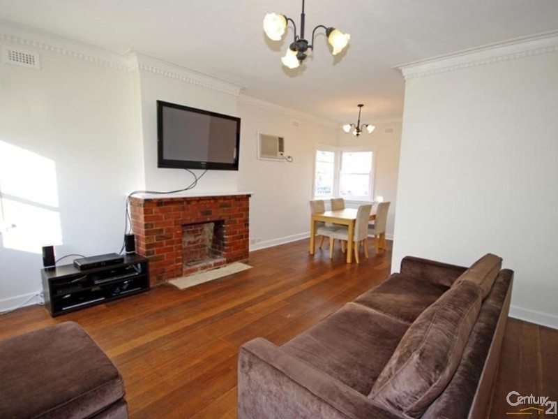 3  Tucker Road, Bentleigh VIC 3204