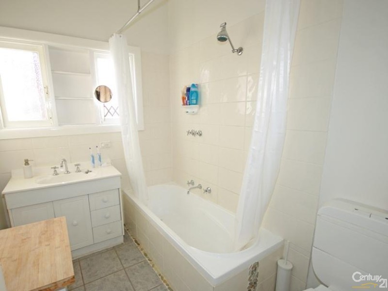 3  Tucker Road, Bentleigh VIC 3204