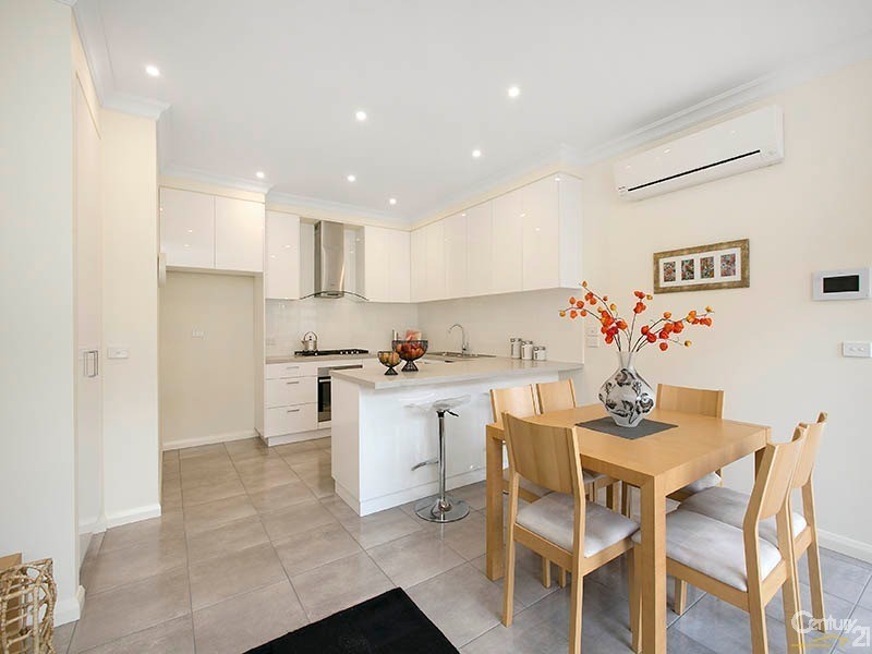 1/28 Strathmore Street, Bentleigh VIC 3204