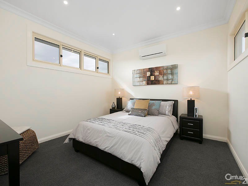 1/28 Strathmore Street, Bentleigh VIC 3204