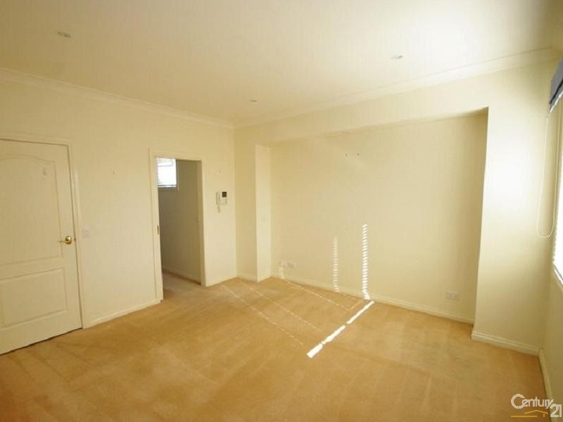 16 Ross Street, Bentleigh VIC 3204