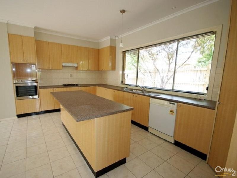 212 Tucker Road, Mckinnon VIC 3204