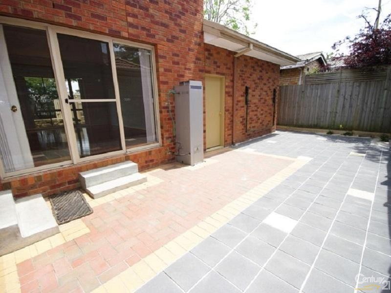 212 Tucker Road, Mckinnon VIC 3204