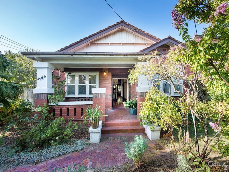 14 Neerim Road, Caulfield VIC 3162