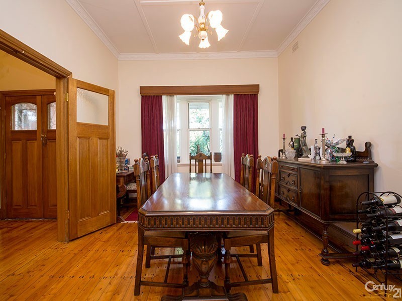 14 Neerim Road, Caulfield VIC 3162