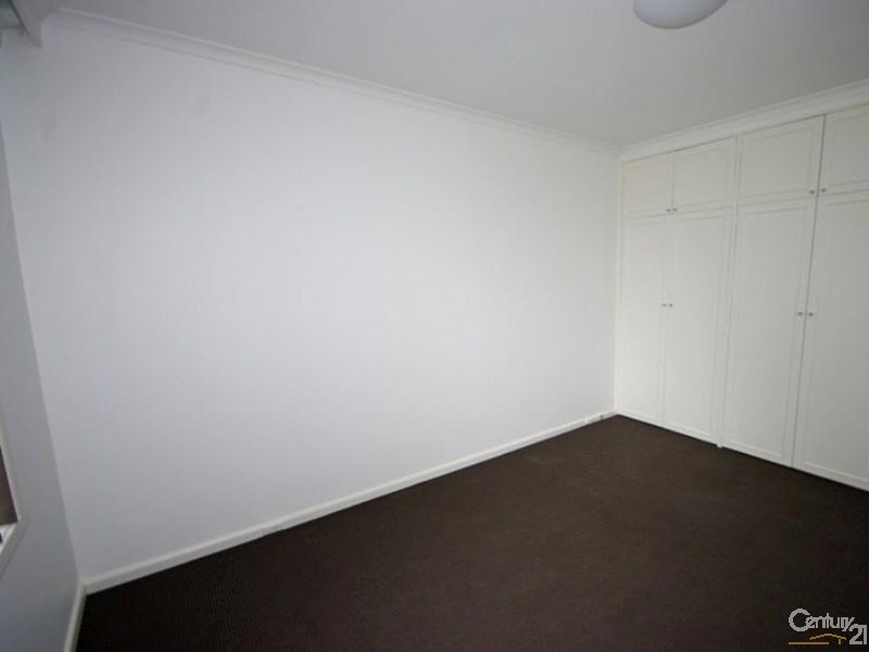 4/13 Gardeners Road, Bentleigh East VIC 3165