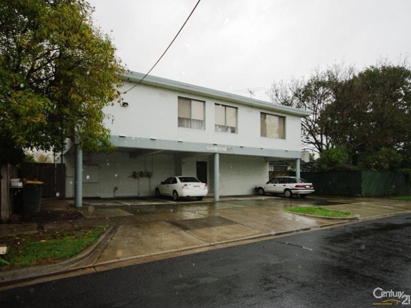 4/13 Gardeners Road, Bentleigh East VIC 3165