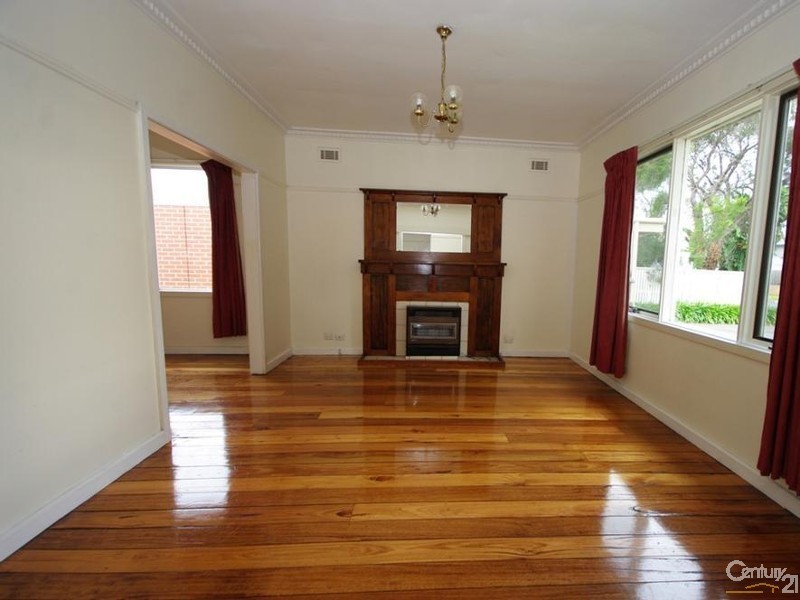 6 Lahona Avenue, Bentleigh East VIC 3165