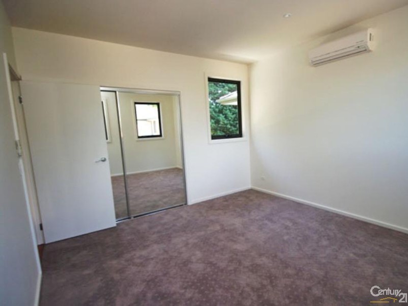 3/63 Victor Road, Bentleigh East VIC 3165