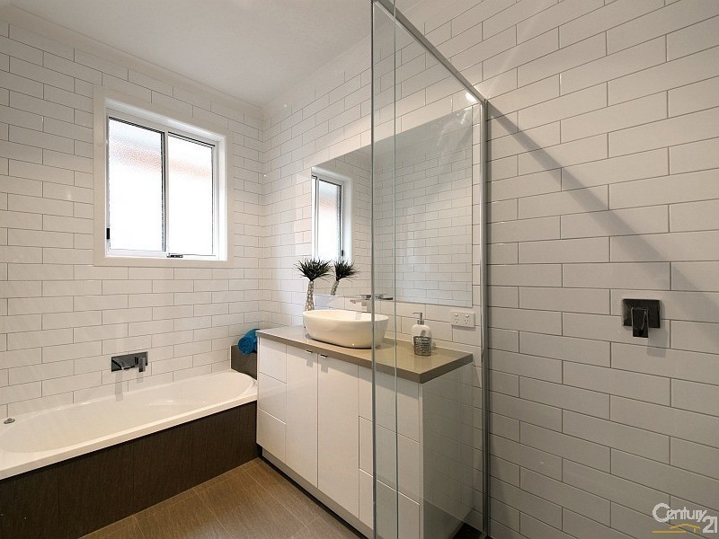 10 Monamie Avenue, Highett VIC 3190