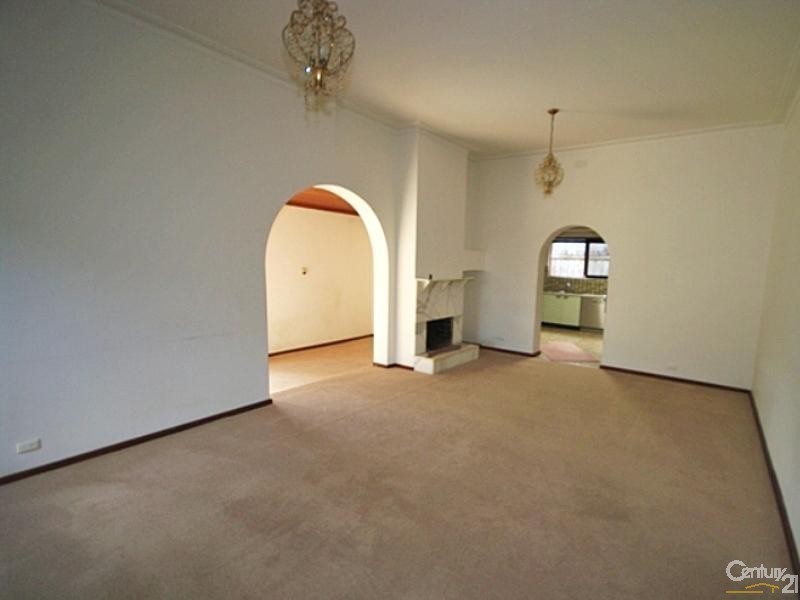 2 Rotorua Street, Caulfield South VIC 3162