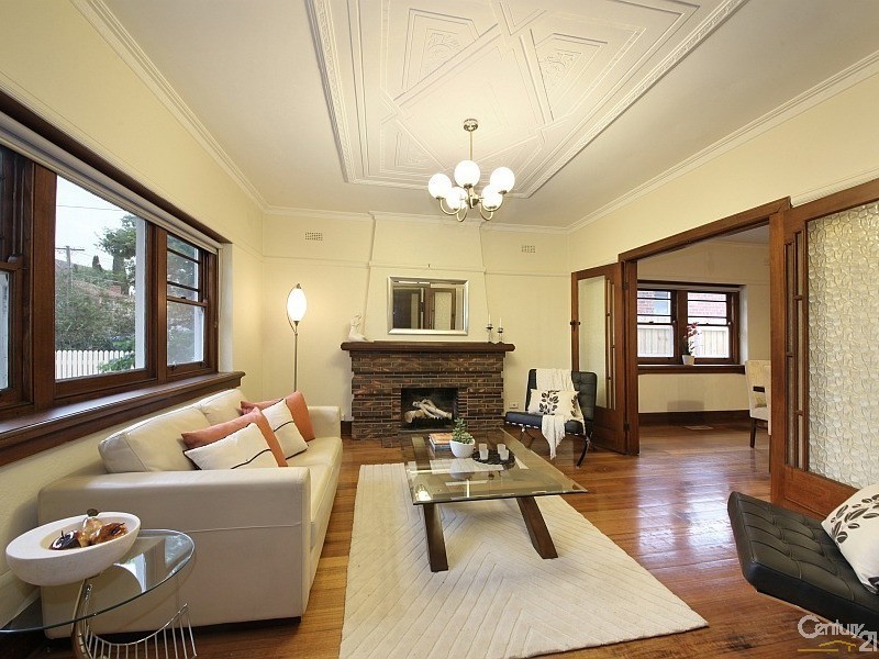 11 Rogers Avenue, Brighton East VIC 3187