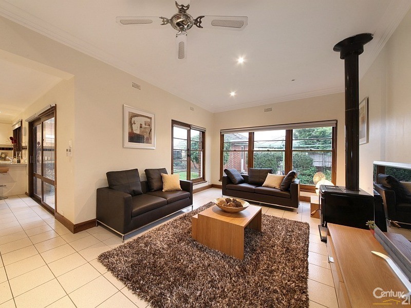 11 Rogers Avenue, Brighton East VIC 3187