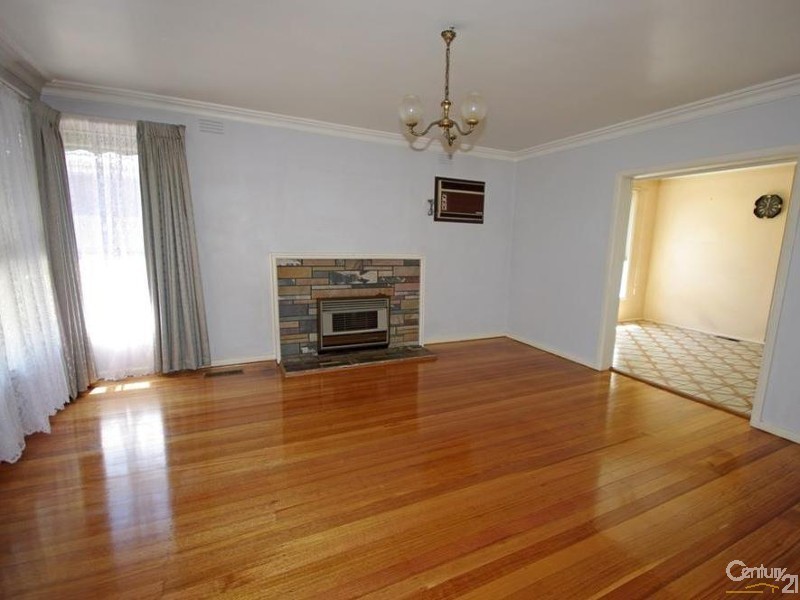 120 Chesterville Road, Cheltenham VIC 3192