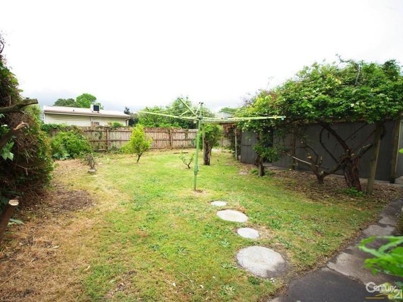 55 Edinburgh Street, Bentleigh East VIC 3165