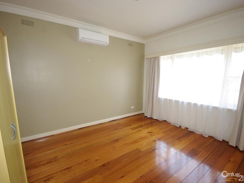 18 Melva Street, Bentleigh East VIC 3165