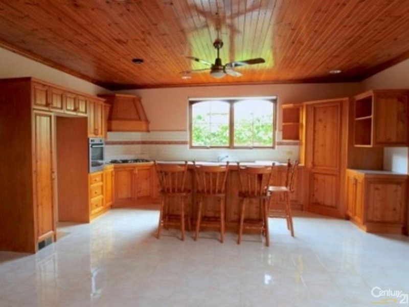 41 Hopkins Street, Mckinnon VIC 3204