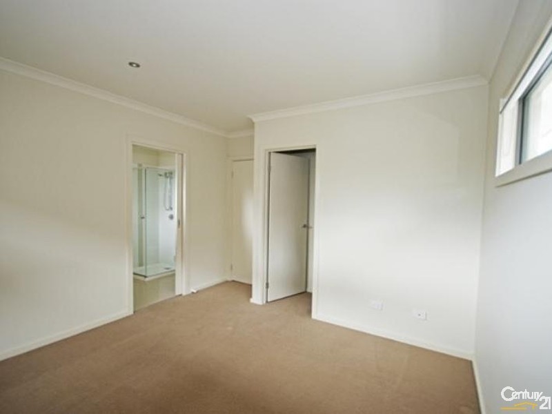 10/2-4 Faulkner Street, Bentleigh VIC 3204
