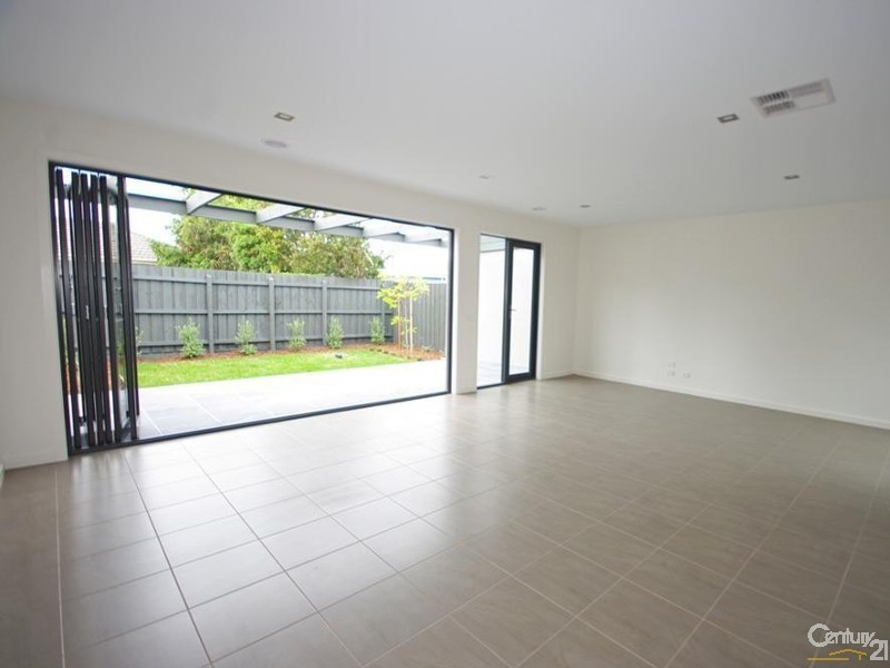 1/31 Northam Road, Bentleigh East VIC 3165