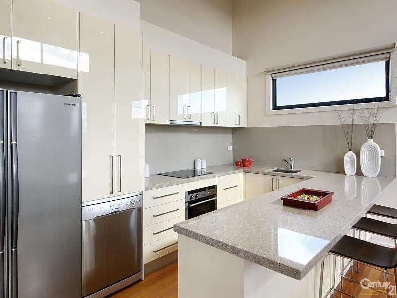 8 Nette Court, Moorabbin VIC 3189