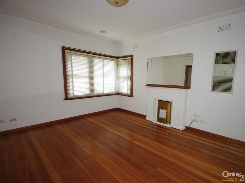 5 The Crossover, Carnegie VIC 3163