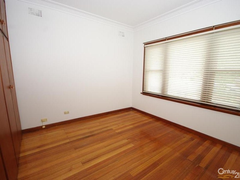 5 The Crossover, Carnegie VIC 3163