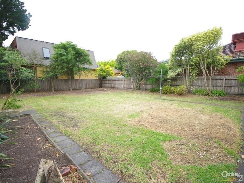 5 The Crossover, Carnegie VIC 3163