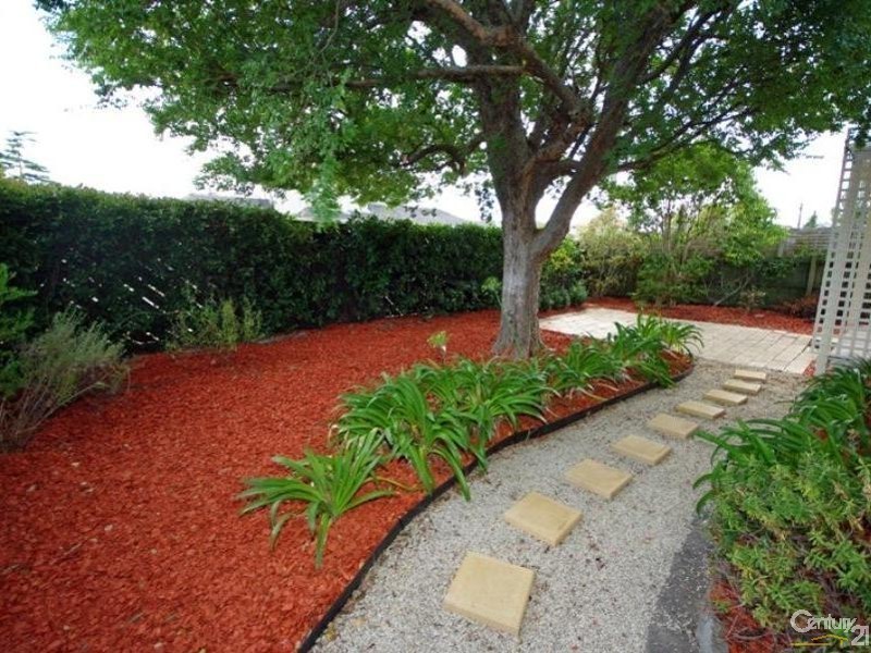 20 Beddoe Avenue, Bentleigh East VIC 3165